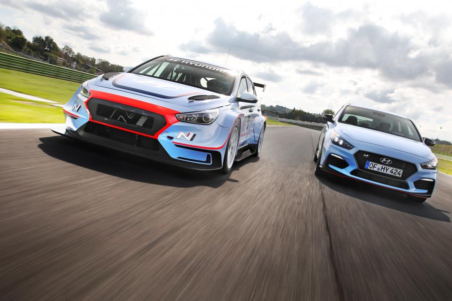 Hyundai i30 R TCR (PD) 2017 года  (фото 18 из 29)